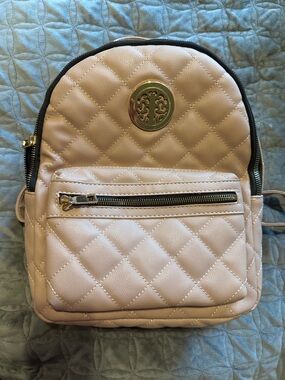 Compact Women's Backpack - Neutral Everyday Bag